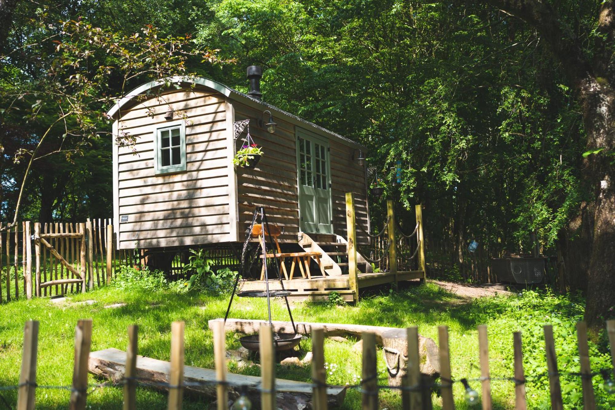 Hotel Somerset Shepherds Huts Winsham Exterior foto