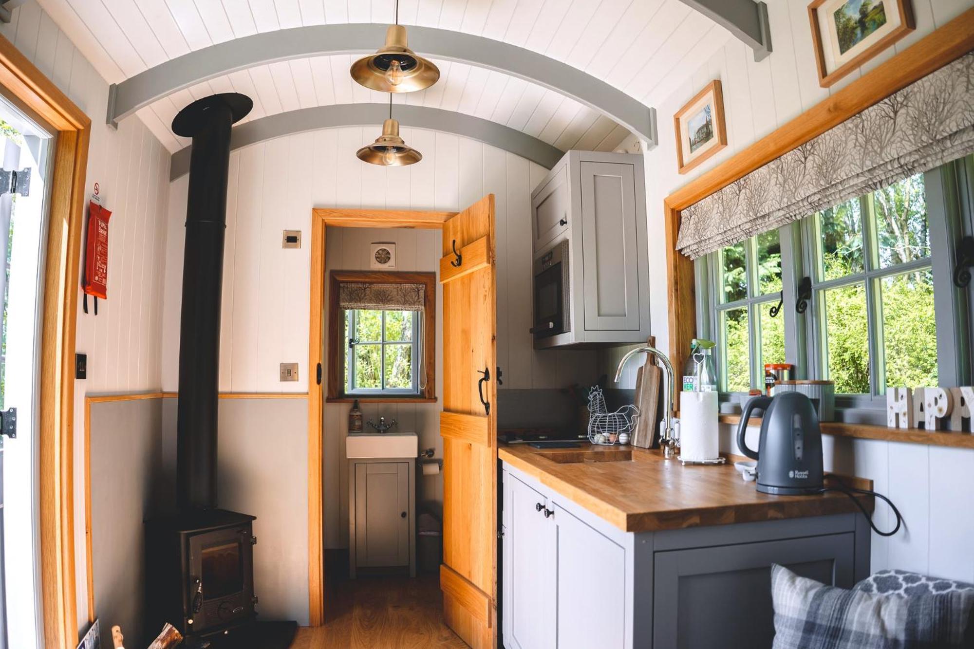 Somerset Shepherds Huts Winsham Exterior foto